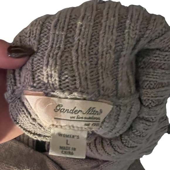 Gander Mountain Women’s Sweater - Picture 3 of 4